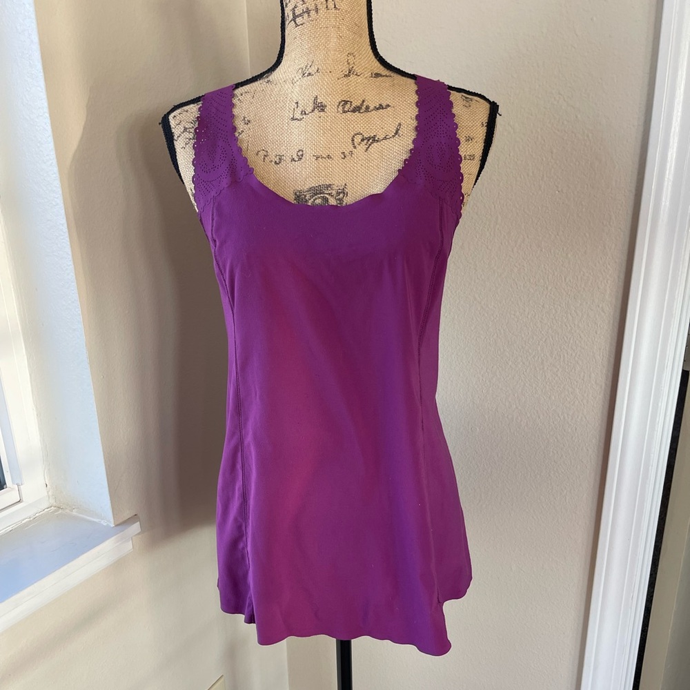Lululemon Scalloped-edged tank with cut out detail. 8